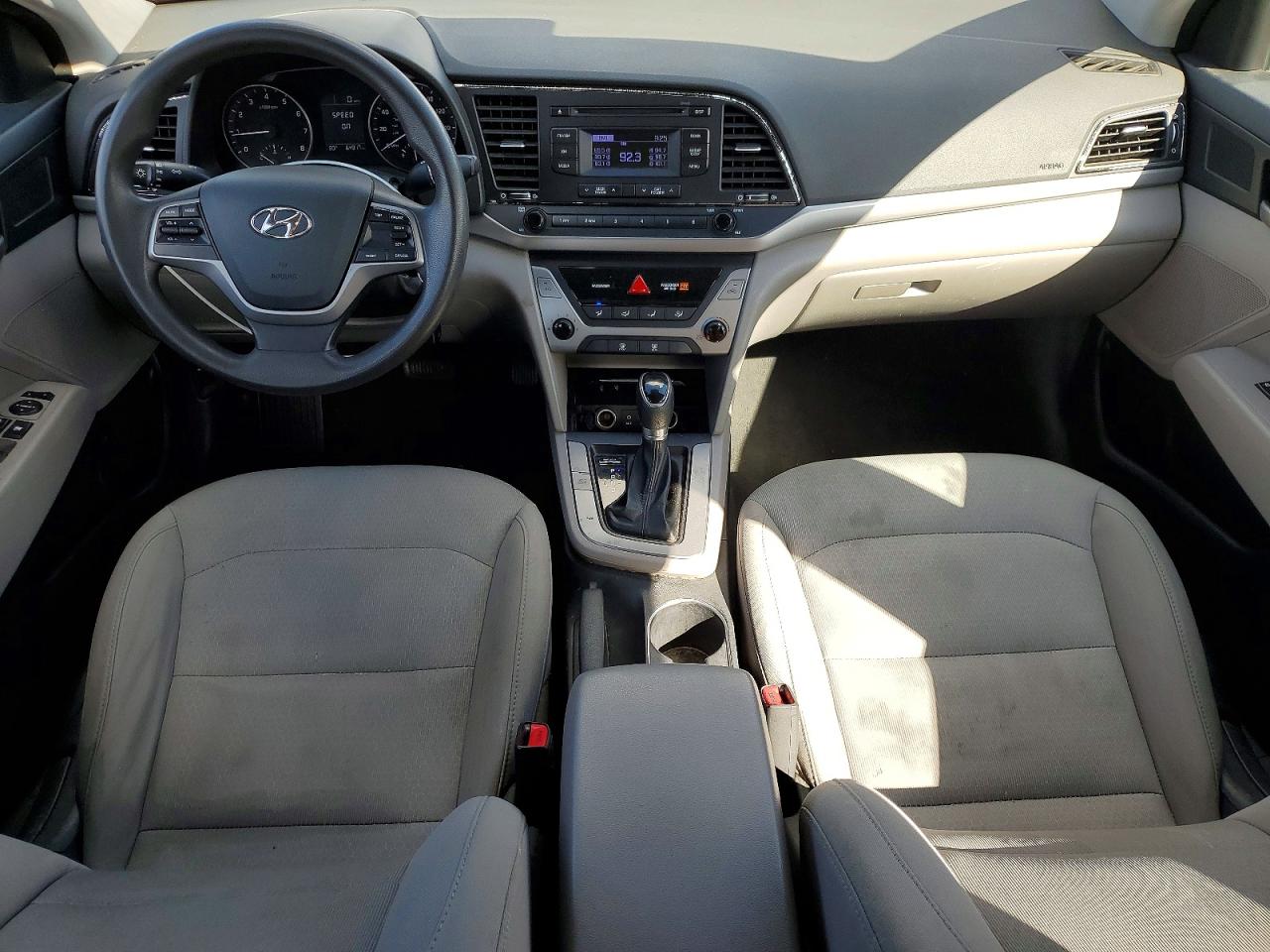 2017 HYUNDAI ELANTRA SE photo 22