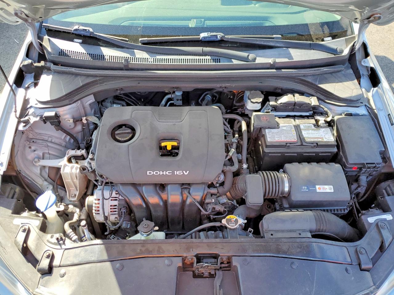 2017 HYUNDAI ELANTRA SE photo 31