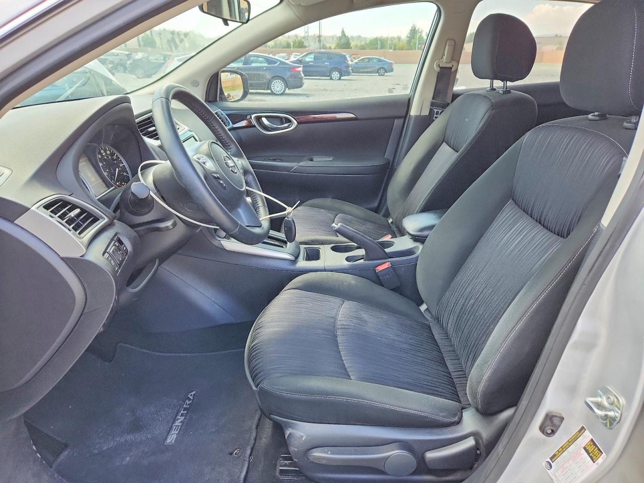 2019 NISSAN SENTRA SV photo 7
