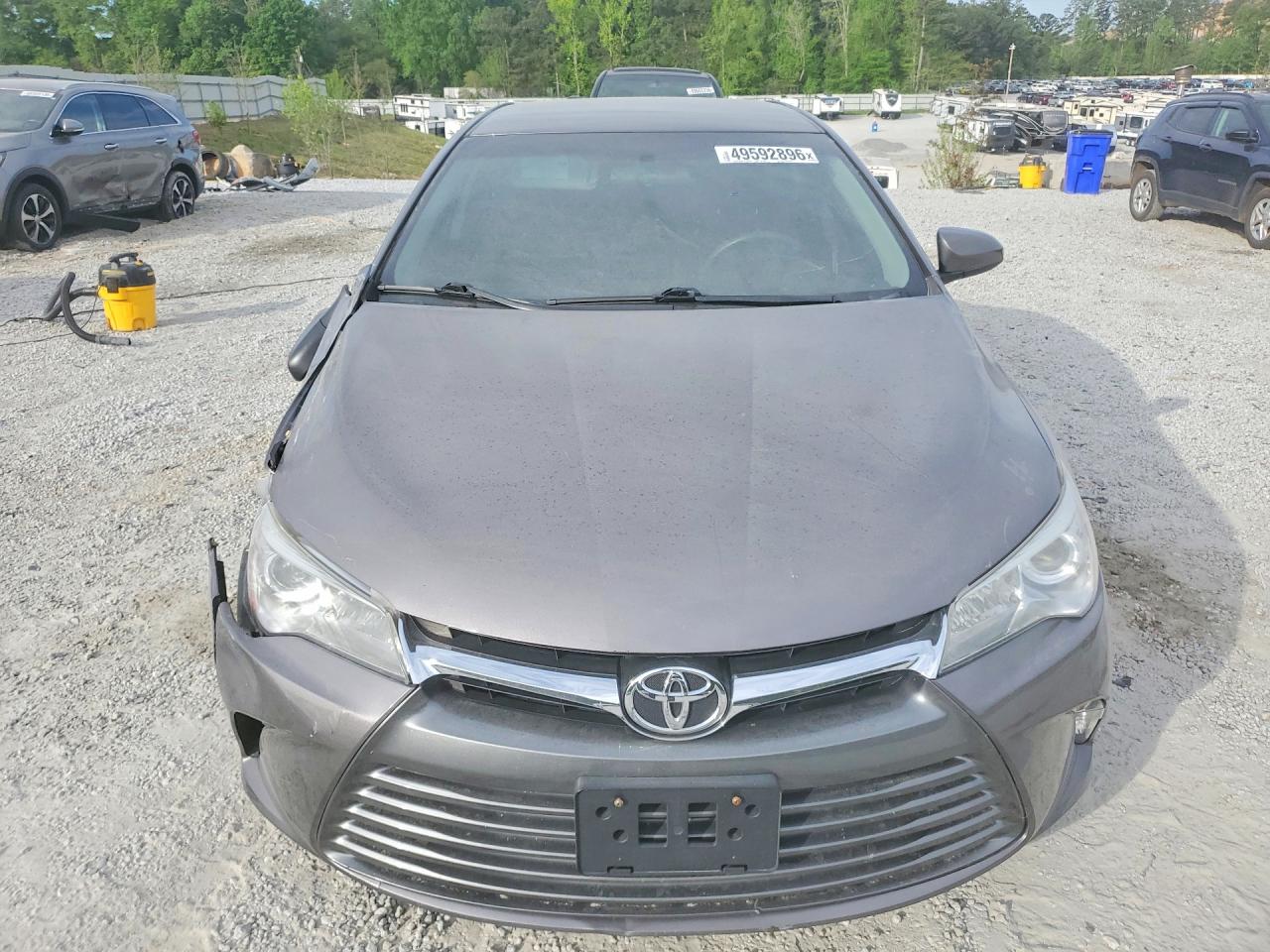 2017 TOYOTA CAMRY LE photo 9