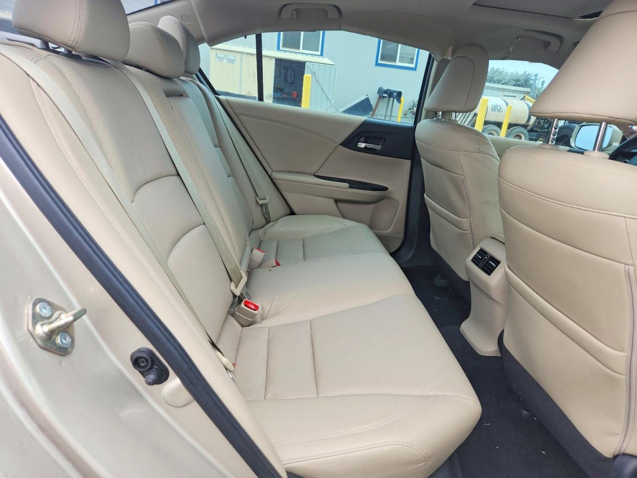 2017 HONDA ACCORD EXL photo 19
