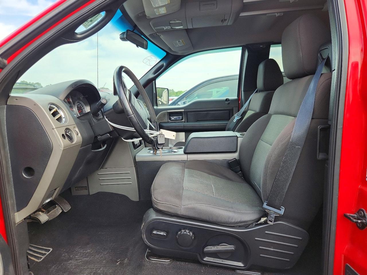 2005 FORD F150 photo 13