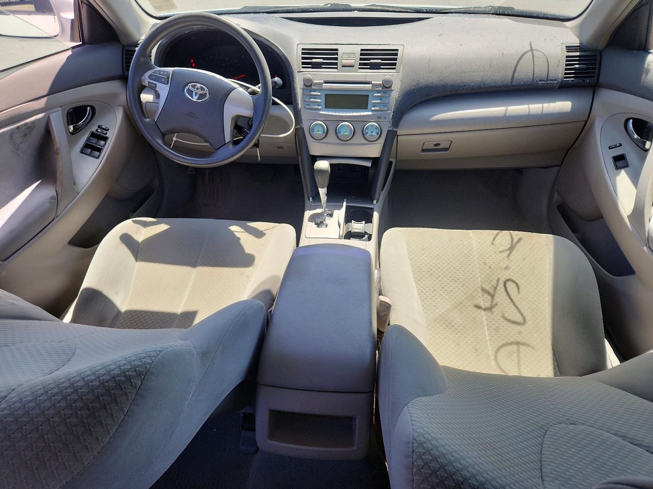 2009 TOYOTA CAMRY LE photo 15