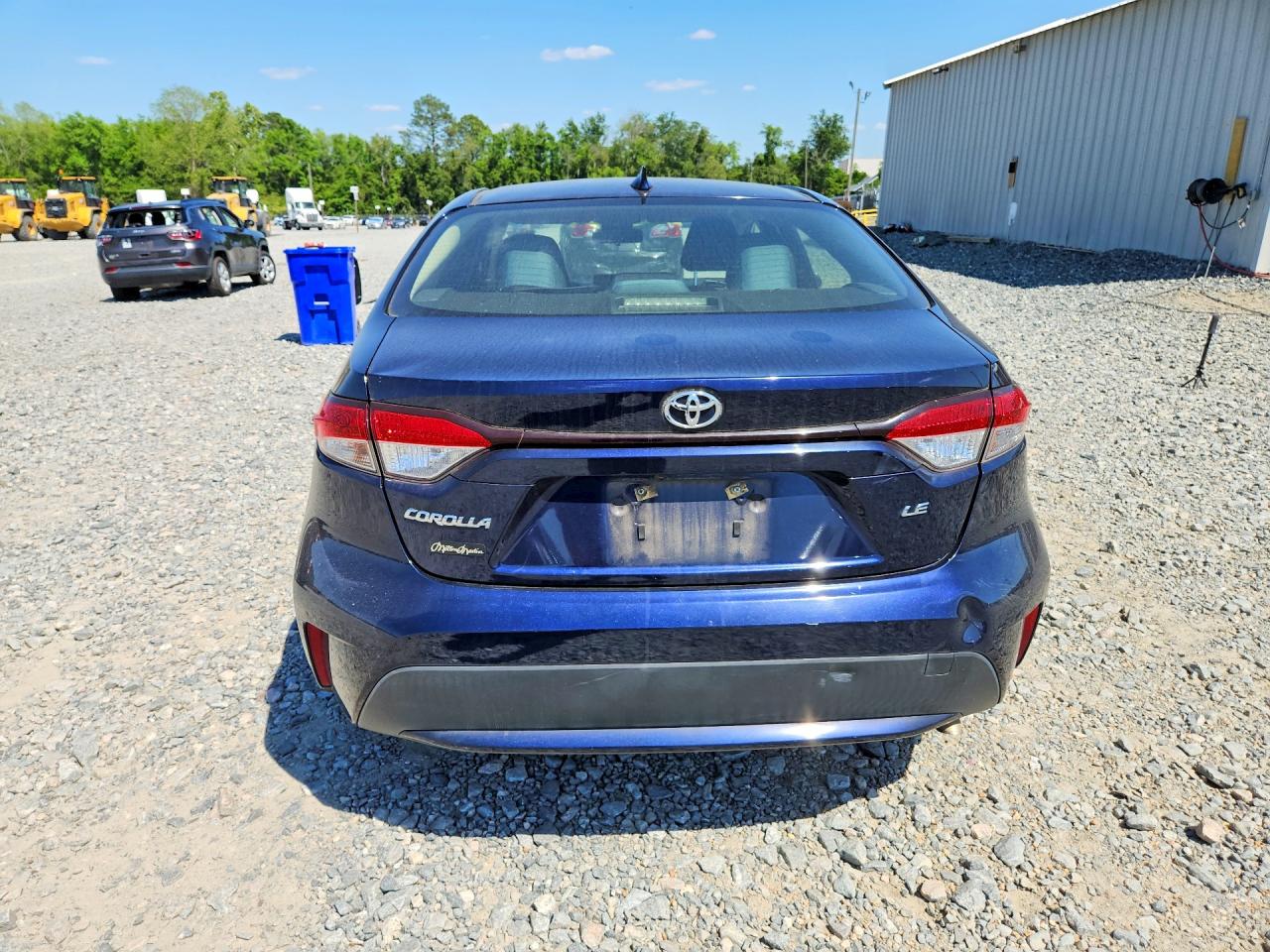 2020 TOYOTA COROLLA LE photo 11