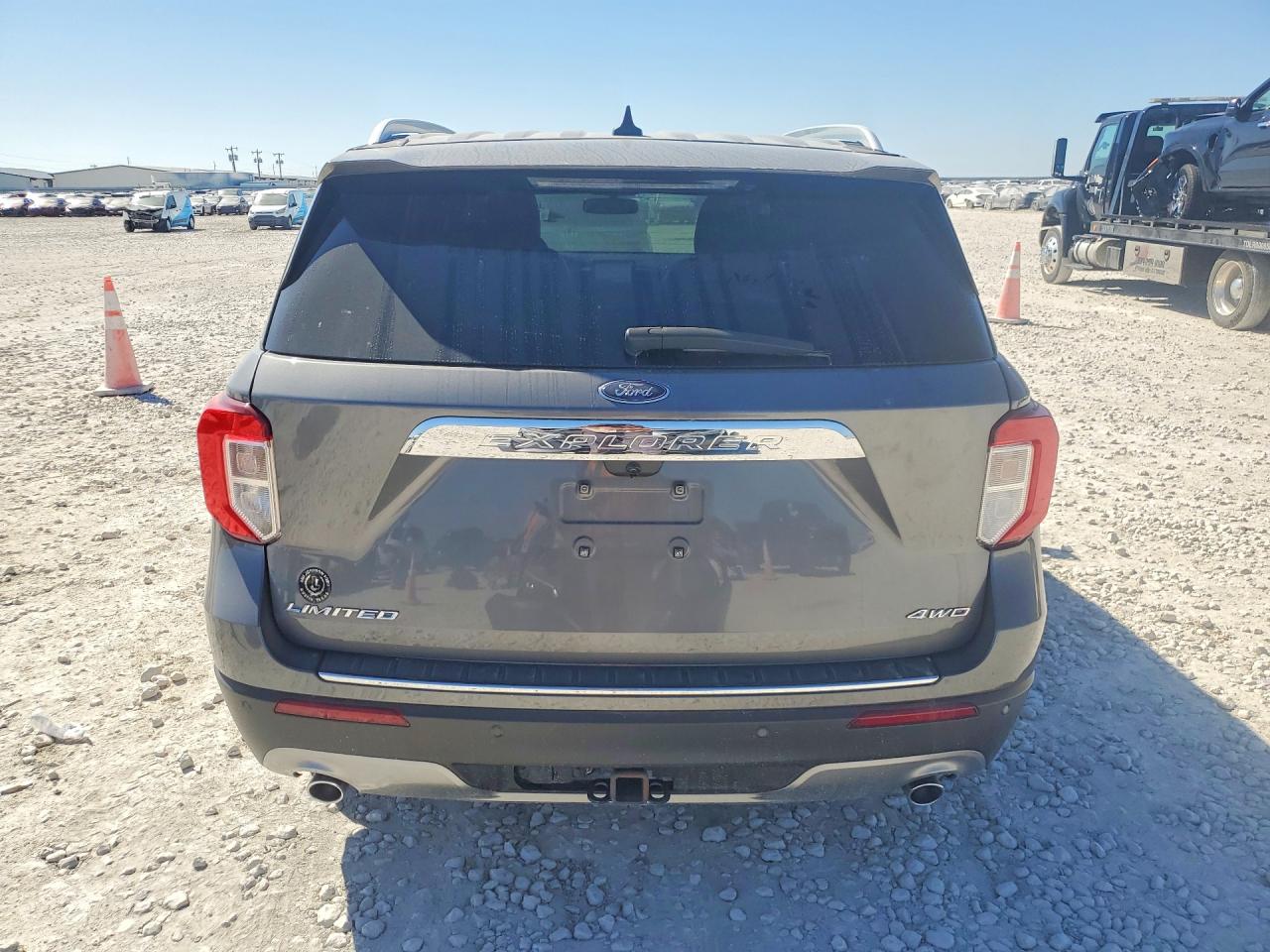 2021 FORD EXPLORER photo 6