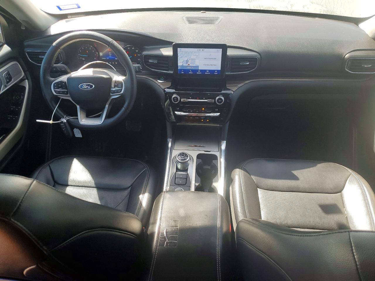 2021 FORD EXPLORER photo 8