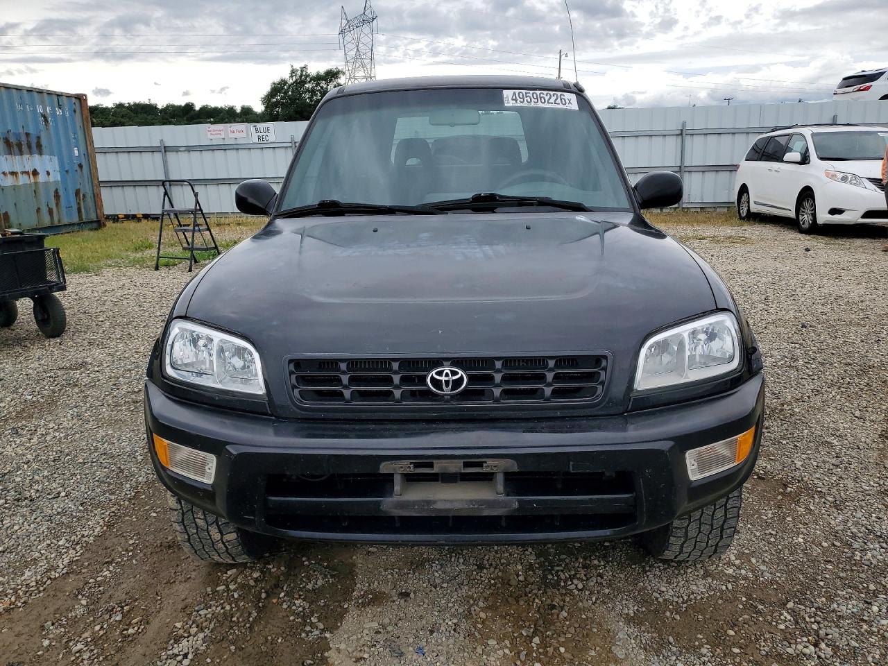 1999 TOYOTA RAV4 BASE photo 9
