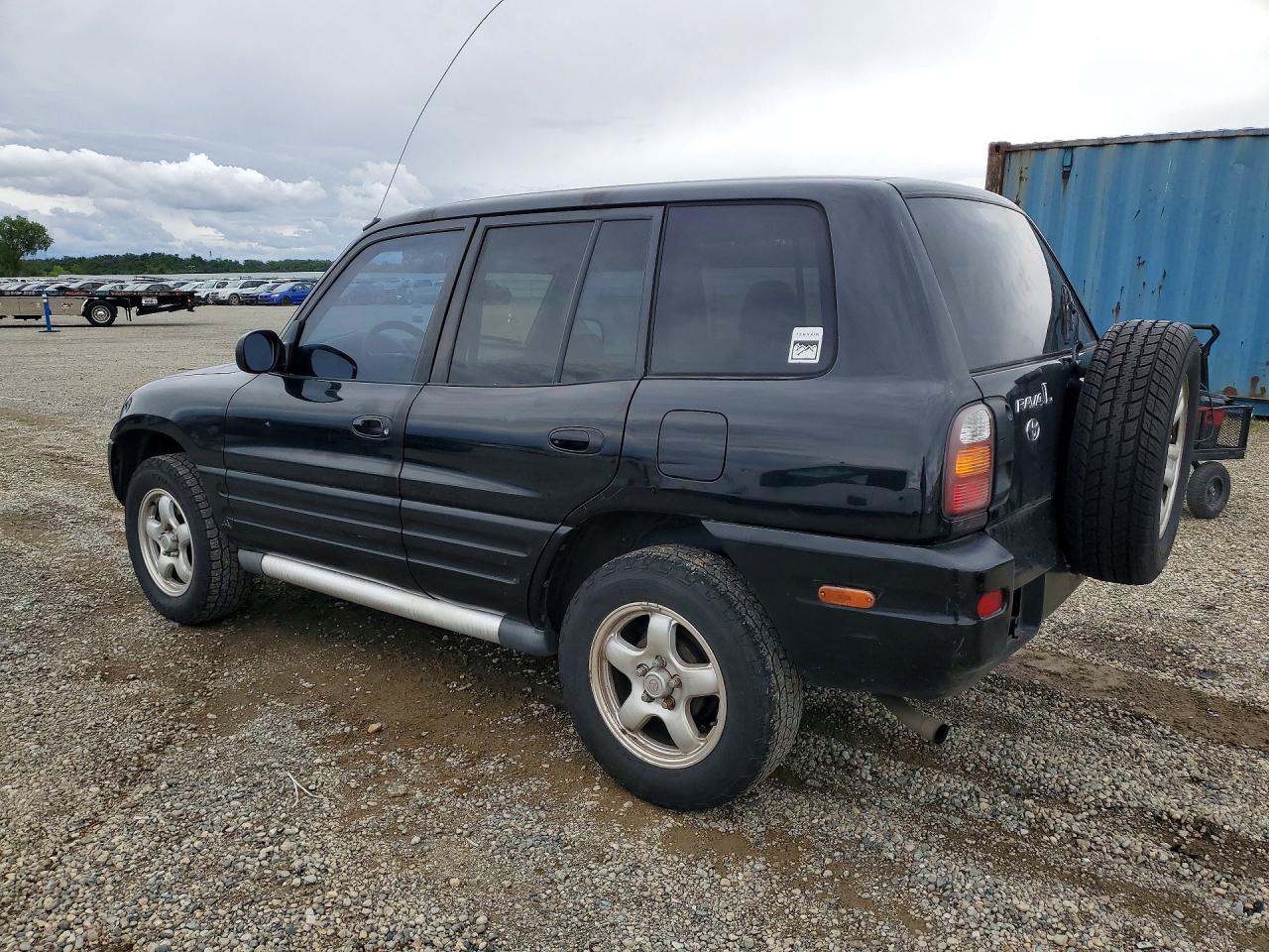 1999 TOYOTA RAV4 BASE photo 3
