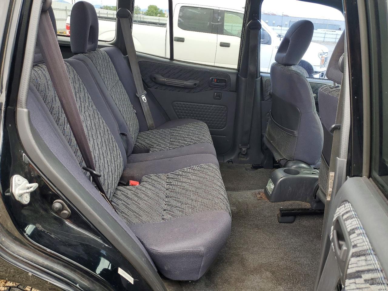 1999 TOYOTA RAV4 BASE photo 19