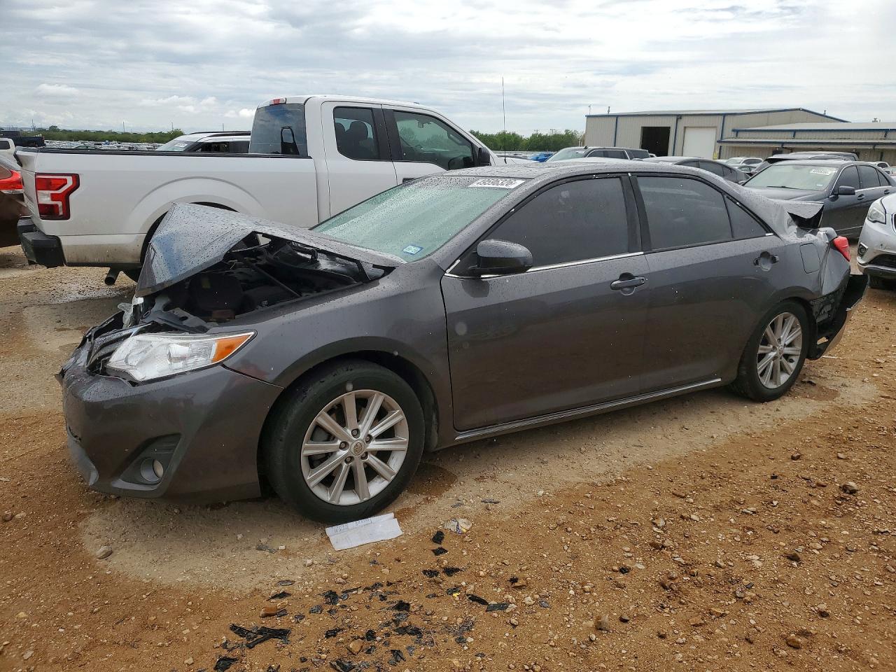 2012 TOYOTA CAMRY
