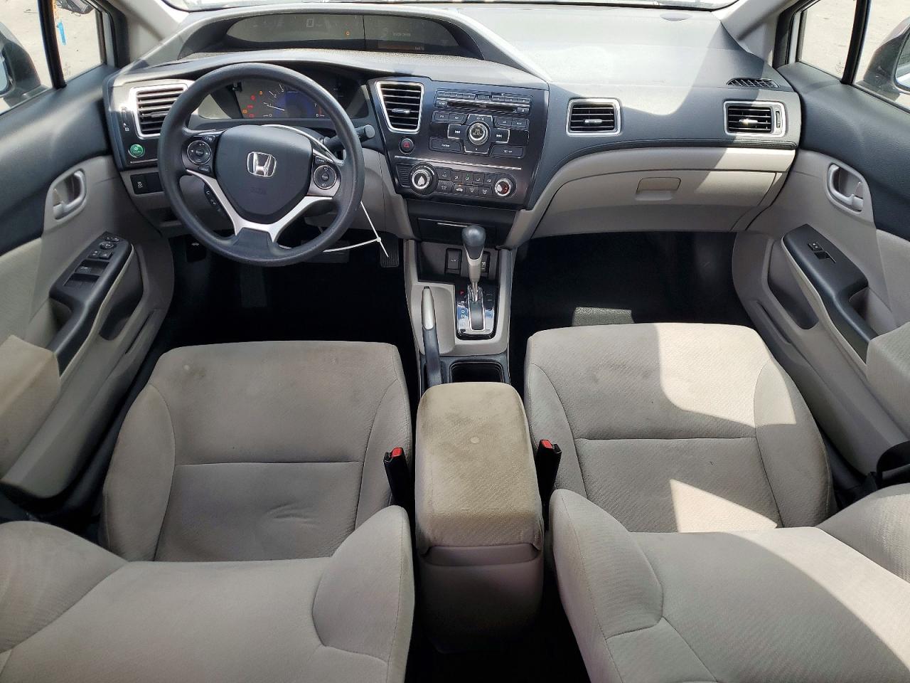 2013 HONDA CIVIC LX photo 8