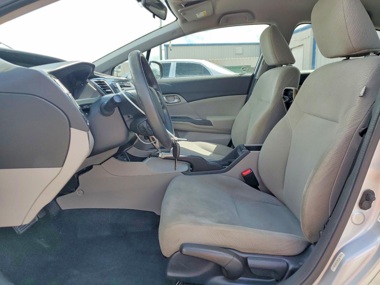2013 HONDA CIVIC LX photo 7