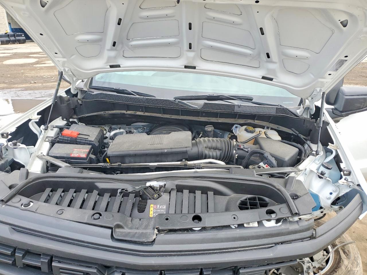 2024 CHEVROLET SILVERADO C1500 photo 21