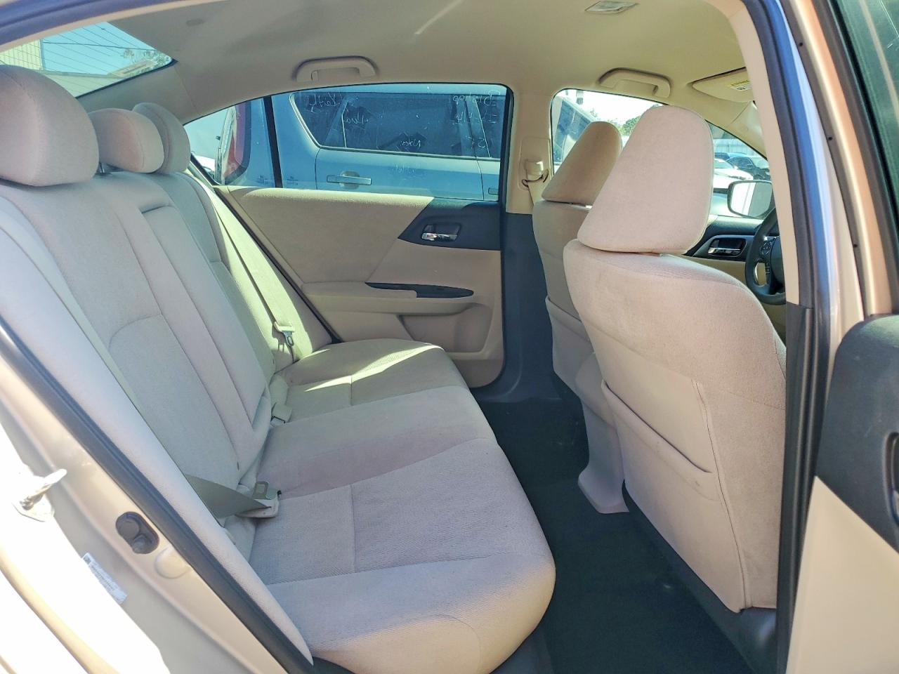 2013 HONDA ACCORD LX photo 28