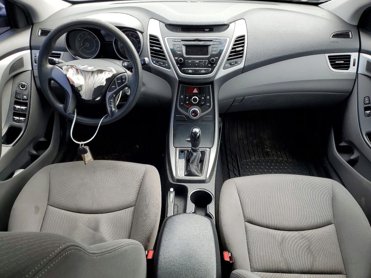 2015 HYUNDAI ELANTRA SE photo 15