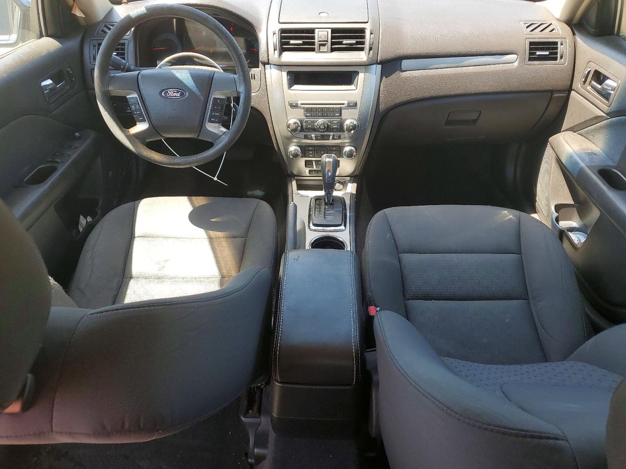 2010 FORD FUSION SE photo 22