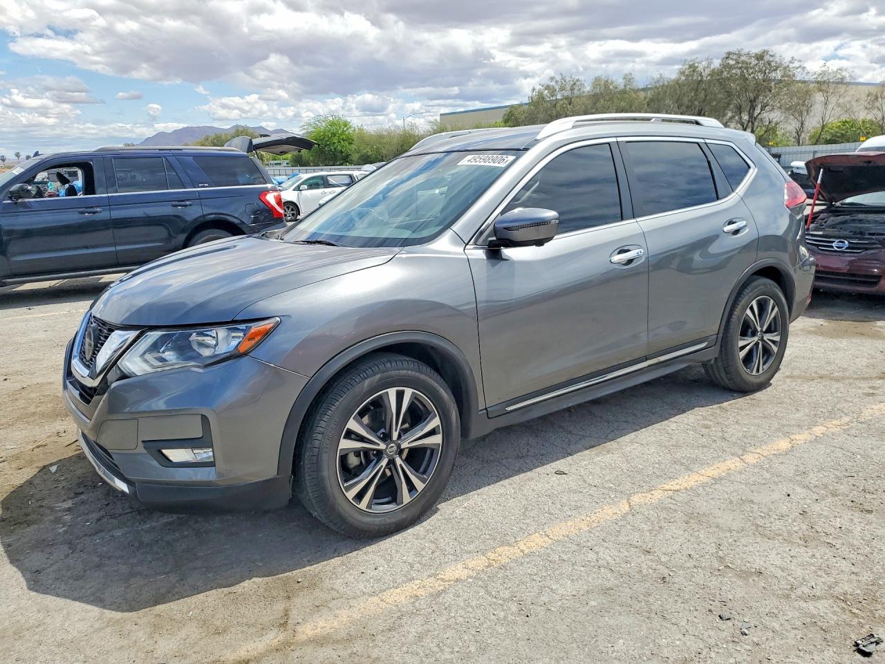 2018 NISSAN ROGUE