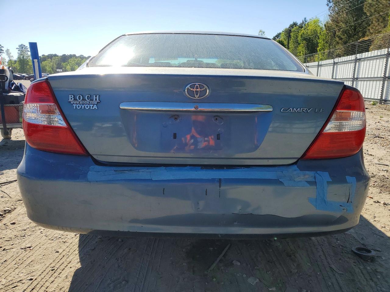 2002 TOYOTA CAMRY LE photo 16