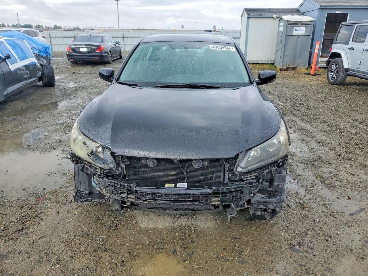 2013 HONDA ACCORD LX photo 13