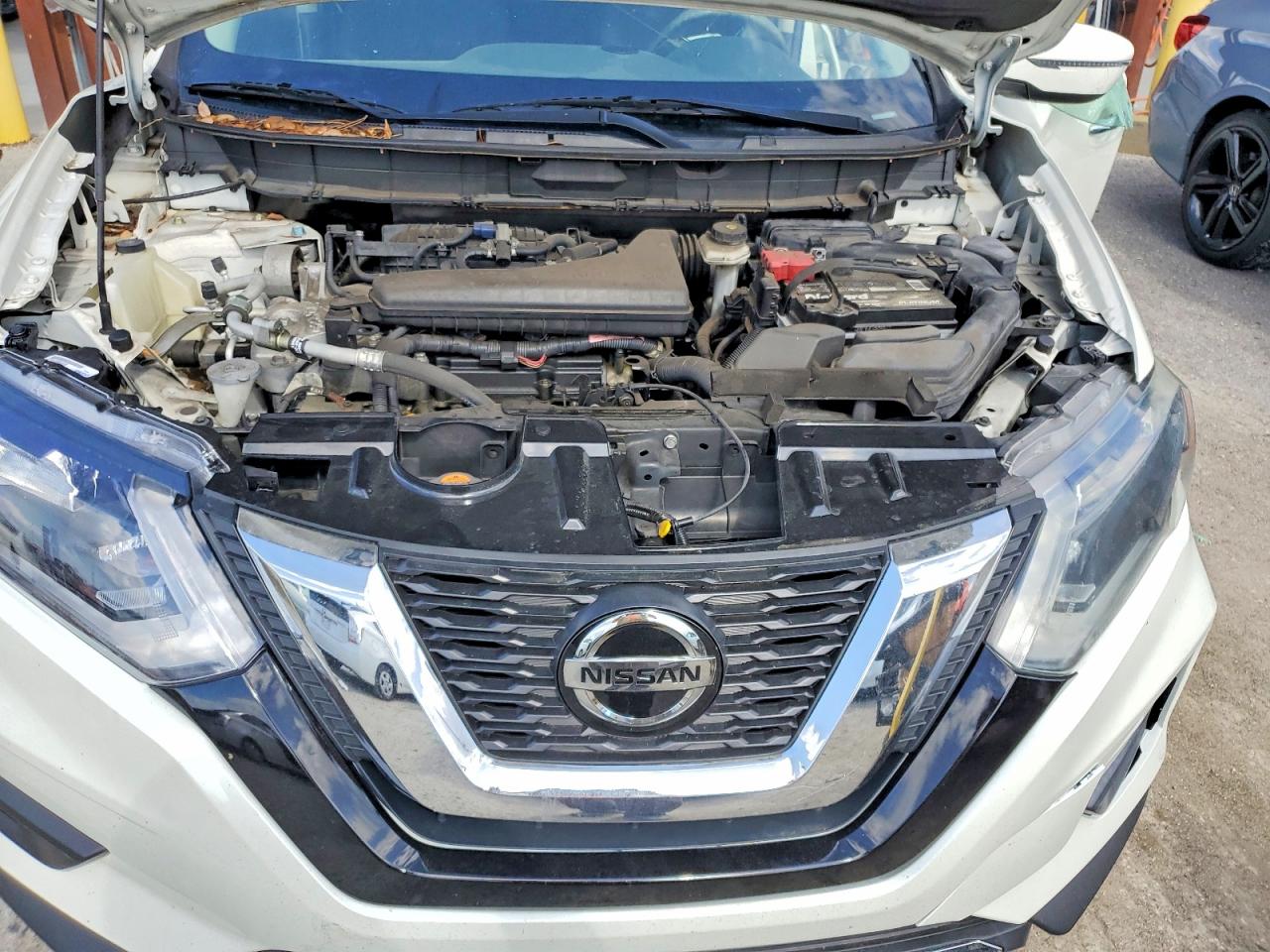2018 NISSAN ROGUE SV photo 34