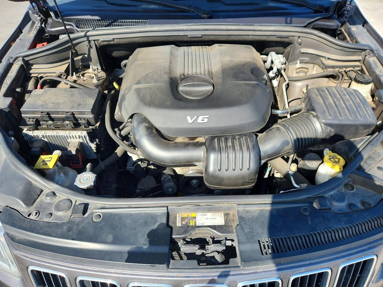 2015 JEEP GRAND CHEROKEE LAREDO photo 23