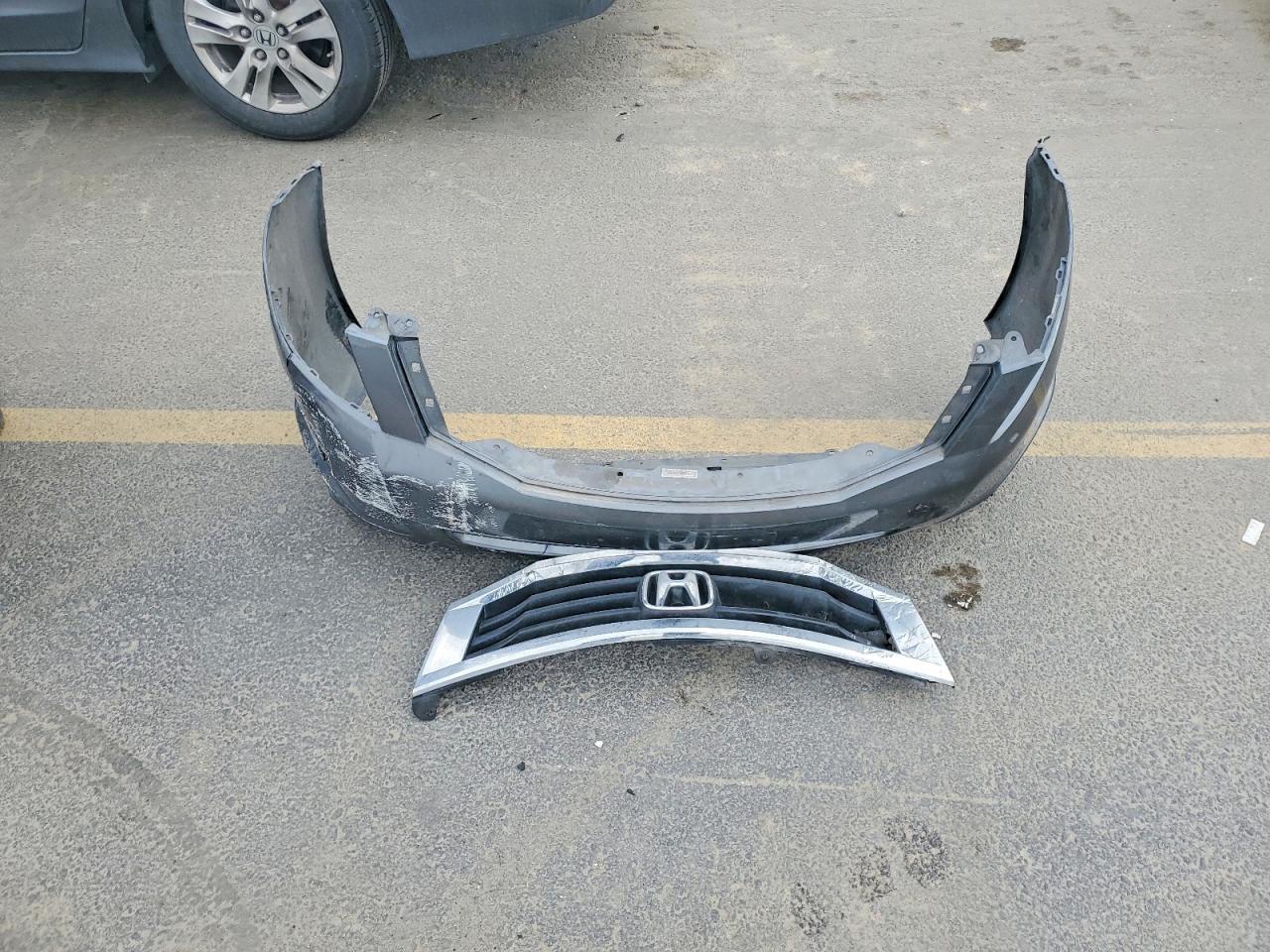 2010 HONDA ACCORD LXP photo 23