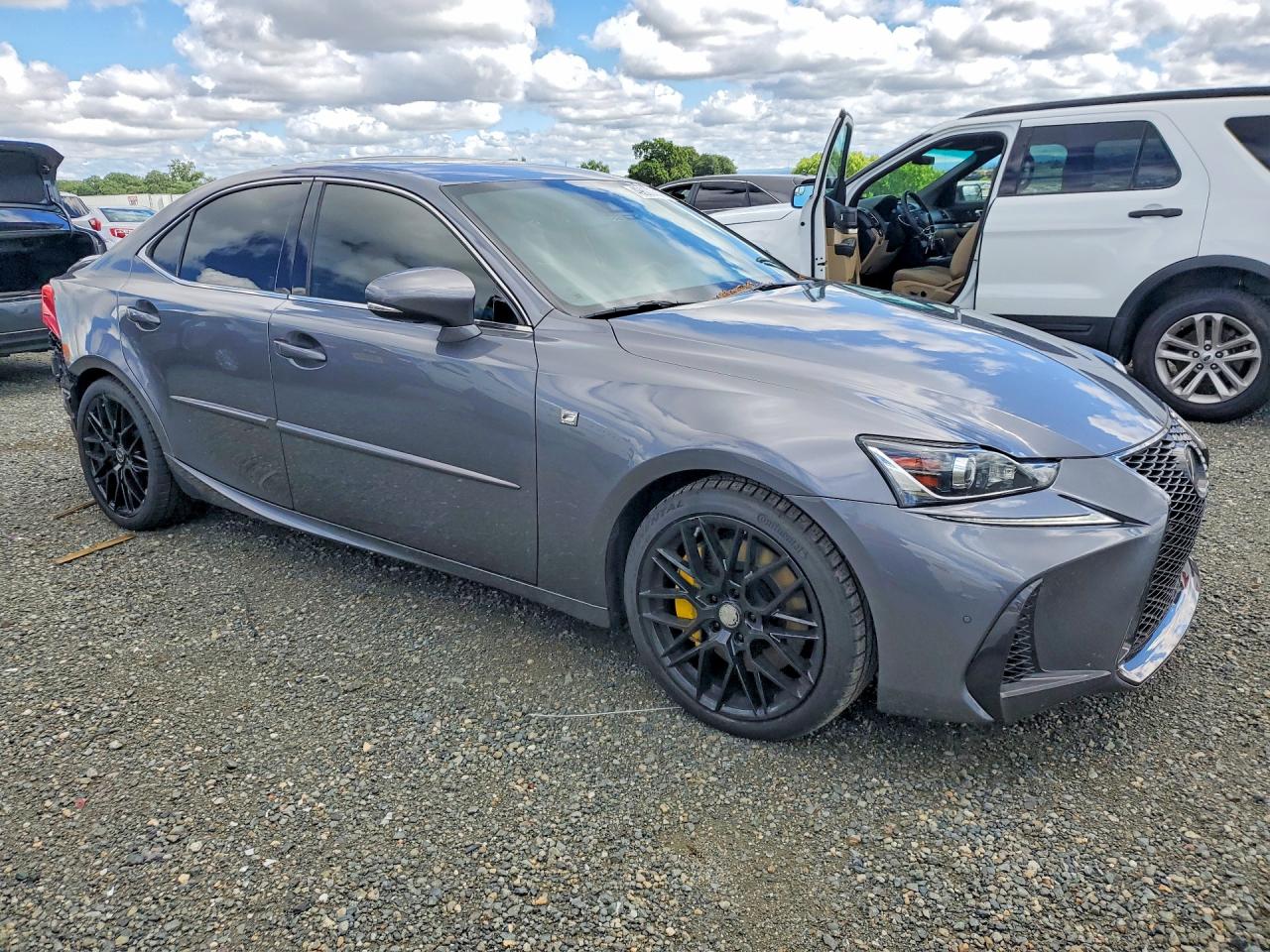 2019 LEXUS IS 300 photo 7