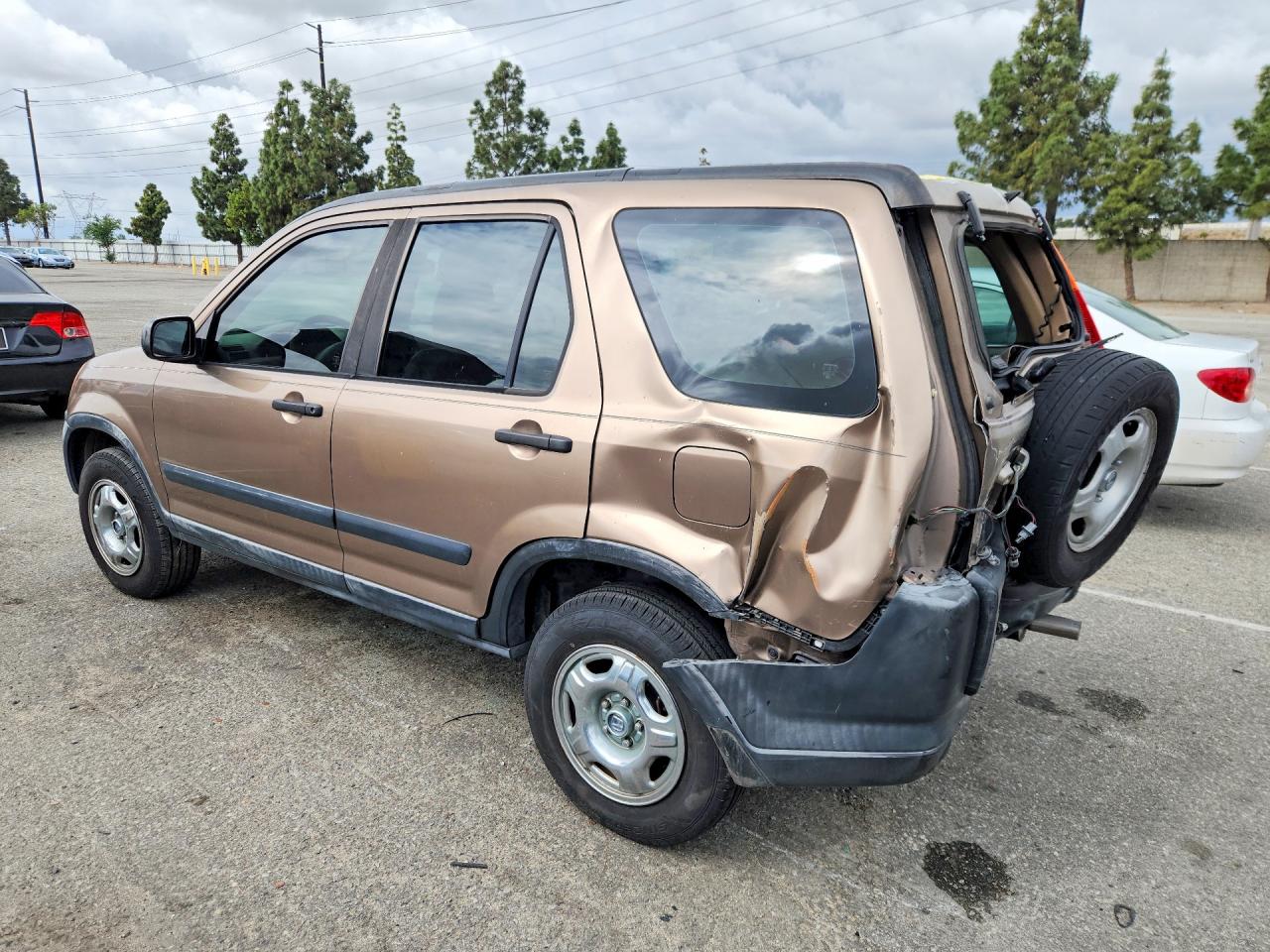 2002 HONDA CR-V LX photo 4