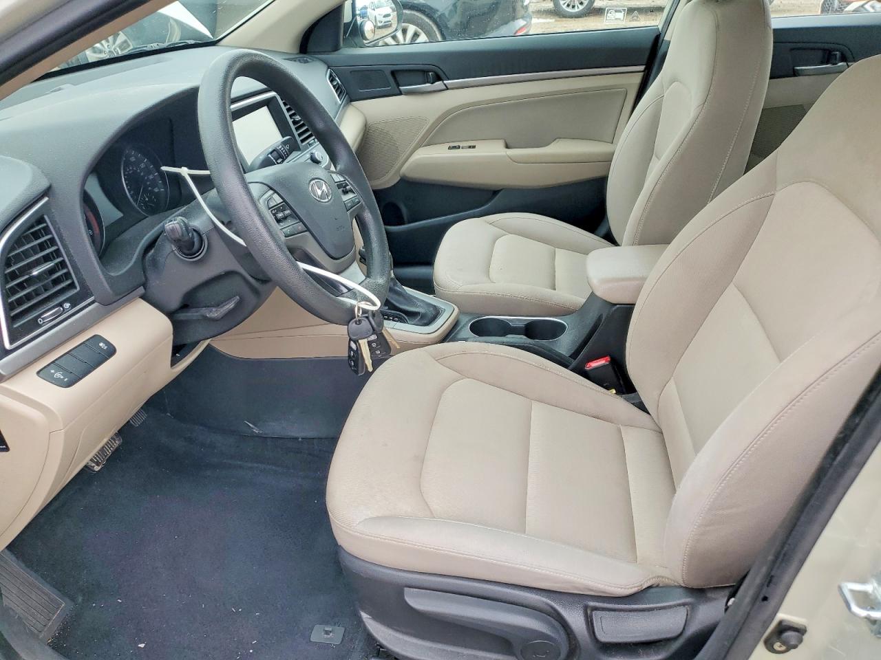 2017 HYUNDAI ELANTRA SE photo 7
