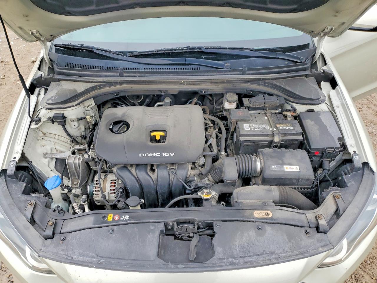 2017 HYUNDAI ELANTRA SE photo 11