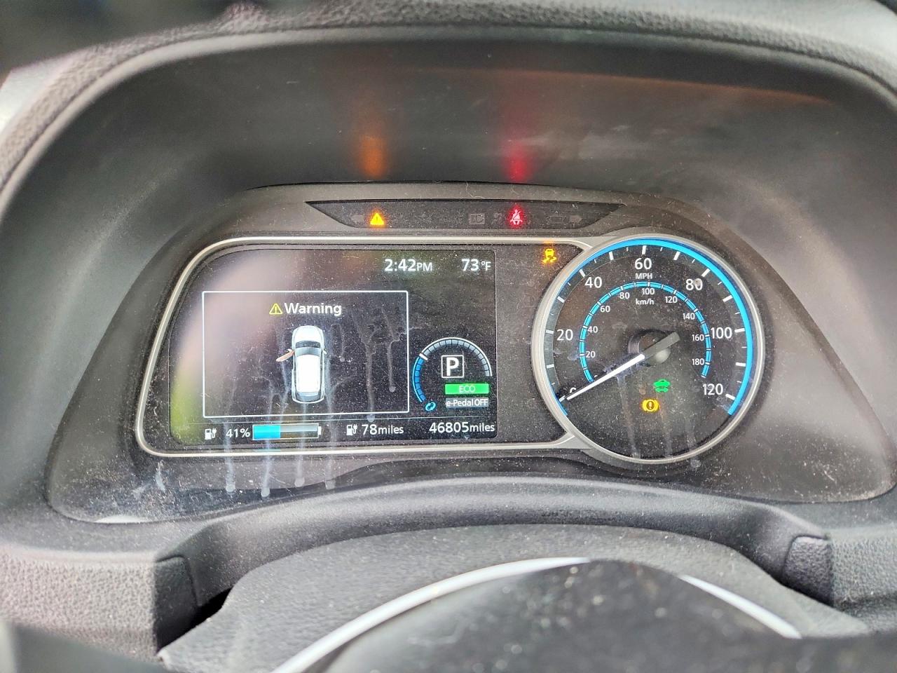 2020 NISSAN LEAF SV PLUS photo 25