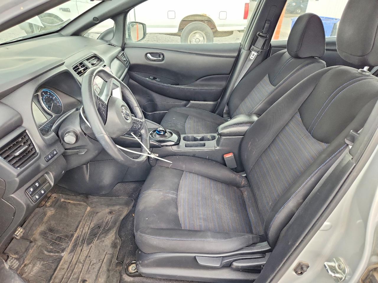 2020 NISSAN LEAF SV PLUS photo 19