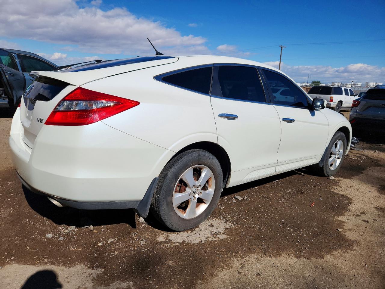 2012 HONDA CROSSTOUR EX photo 7