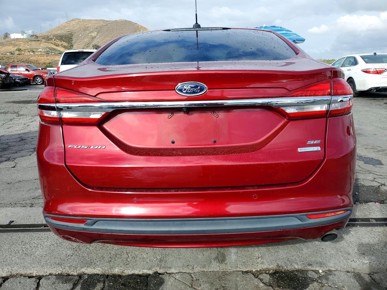 2017 FORD FUSION SE photo 16