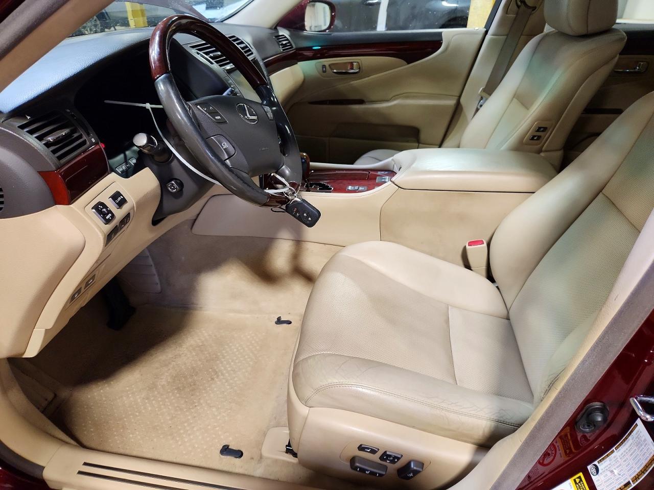 2008 LEXUS LS 460L photo 13