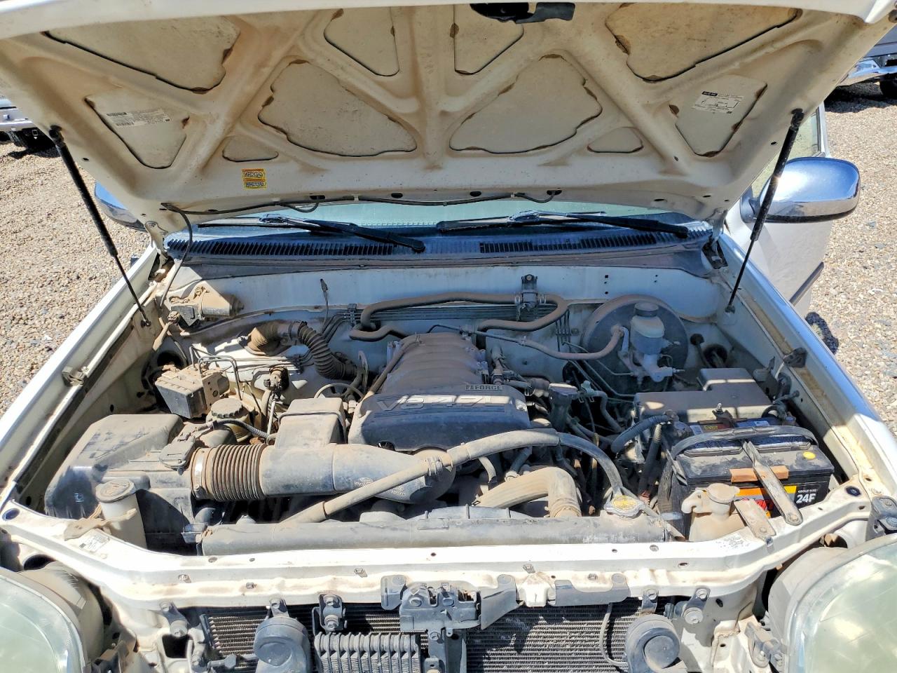 2004 TOYOTA TUNDRA ACCESS CAB SR5 photo 11