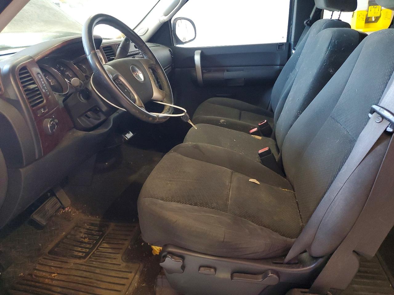 2007 GMC NEW SIERRA C1500 photo 13