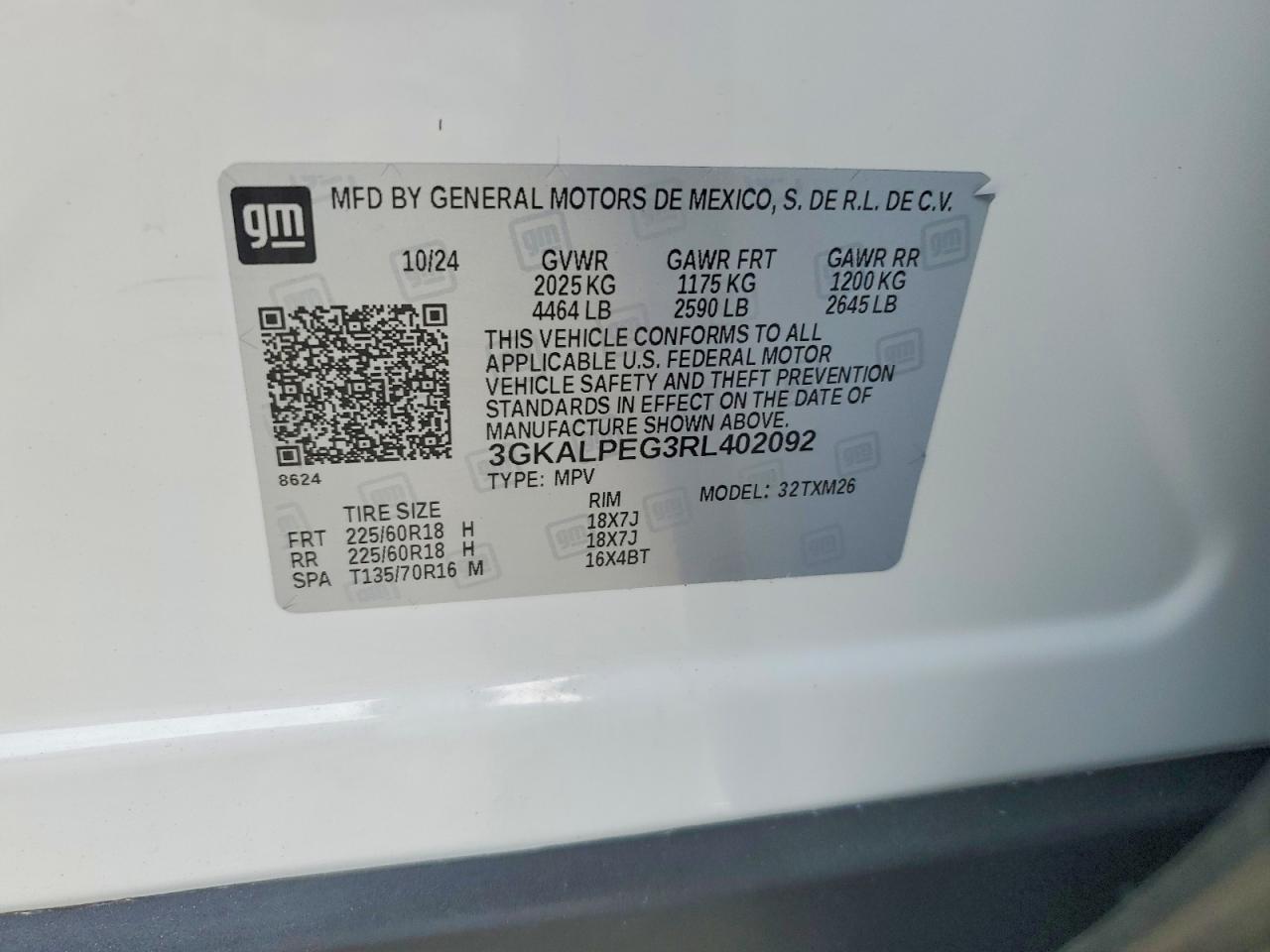 2024 GMC TERRAIN SLT photo 23