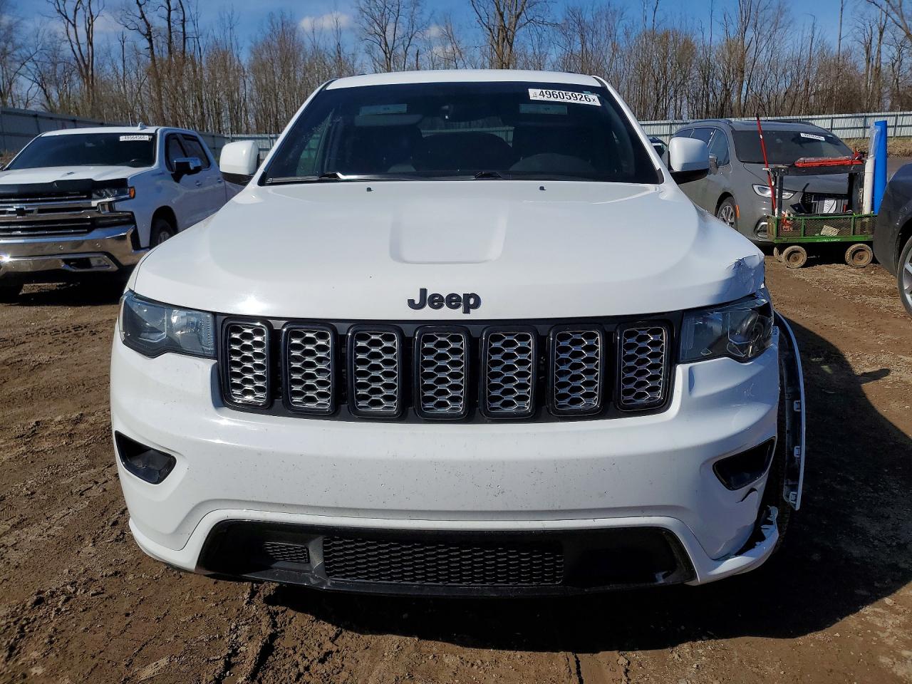 2018 JEEP GRAND CHEROKEE LAREDO photo 5