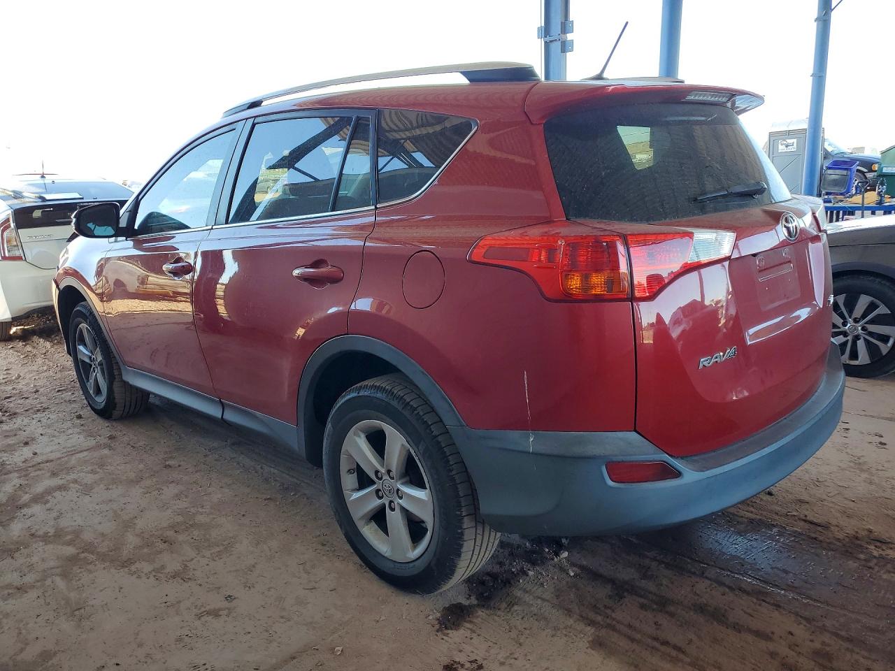 2013 TOYOTA RAV4 XLE photo 3