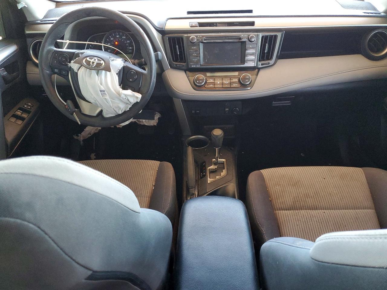 2013 TOYOTA RAV4 XLE photo 15