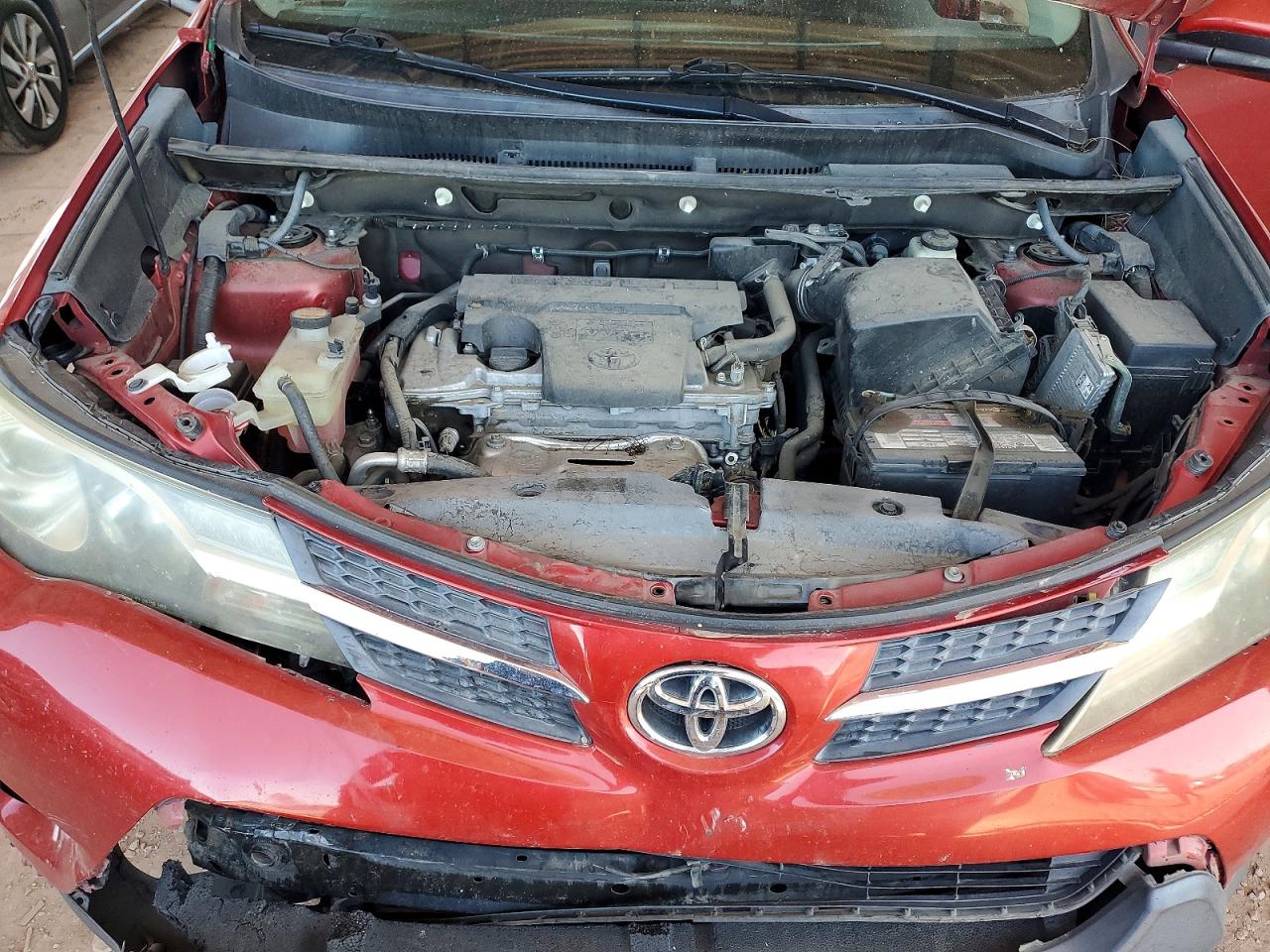 2013 TOYOTA RAV4 XLE photo 23