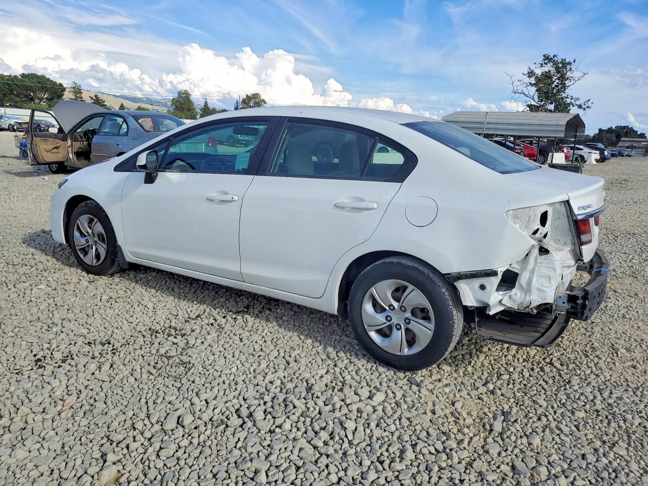 2013 HONDA CIVIC LX photo 3