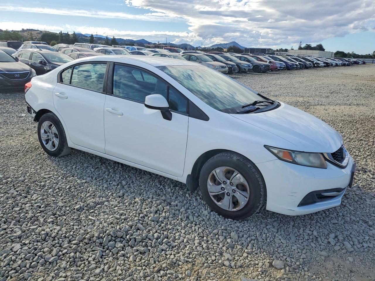 2013 HONDA CIVIC LX photo 7