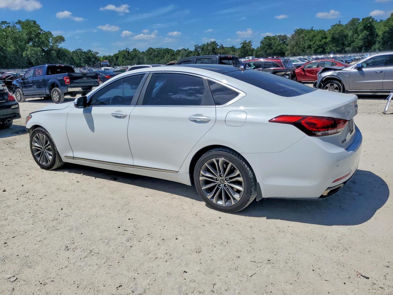 2015 HYUNDAI GENESIS 3.8L photo 4