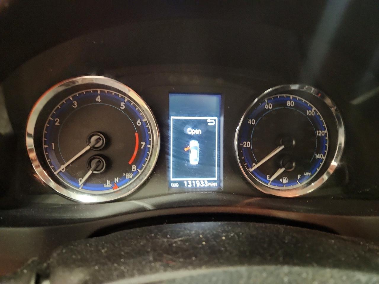 2017 TOYOTA COROLLA SE photo 17