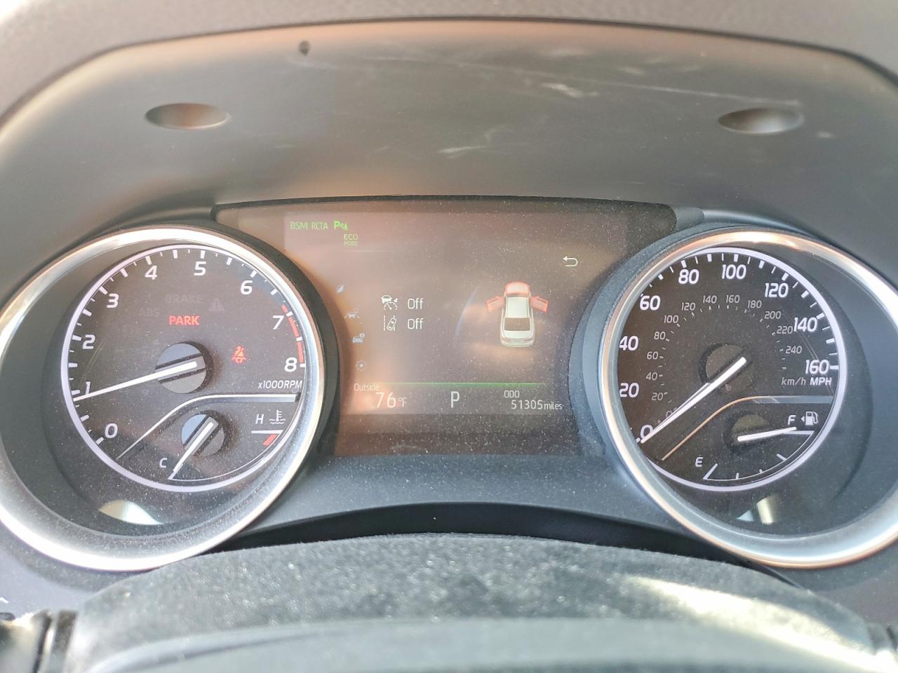 2018 TOYOTA CAMRY XLE photo 9