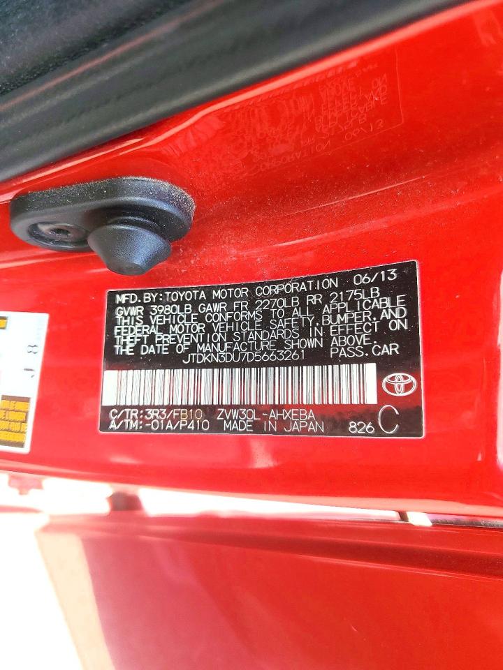 2013 TOYOTA PRIUS THREE photo 34