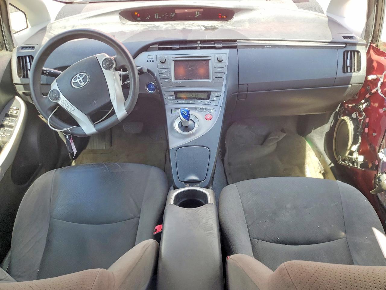 2013 TOYOTA PRIUS THREE photo 22
