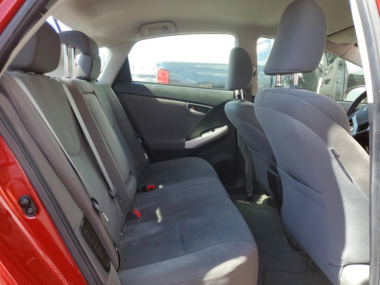 2013 TOYOTA PRIUS THREE photo 28
